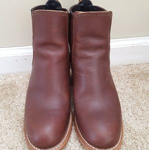 Red Wing Harriet boots in Mahogany size 5
